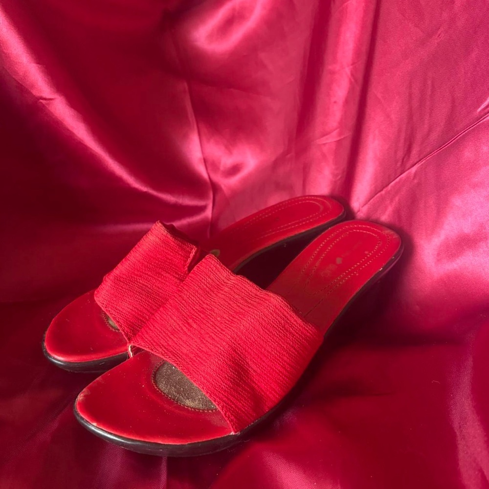 Fashion Bug Vibrant Red Slide Sandals